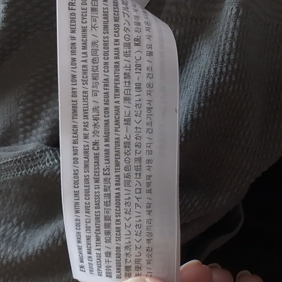 Abercrombie YPB Men's Gray T-Shirt NEW Size M - Picture 9 of 10